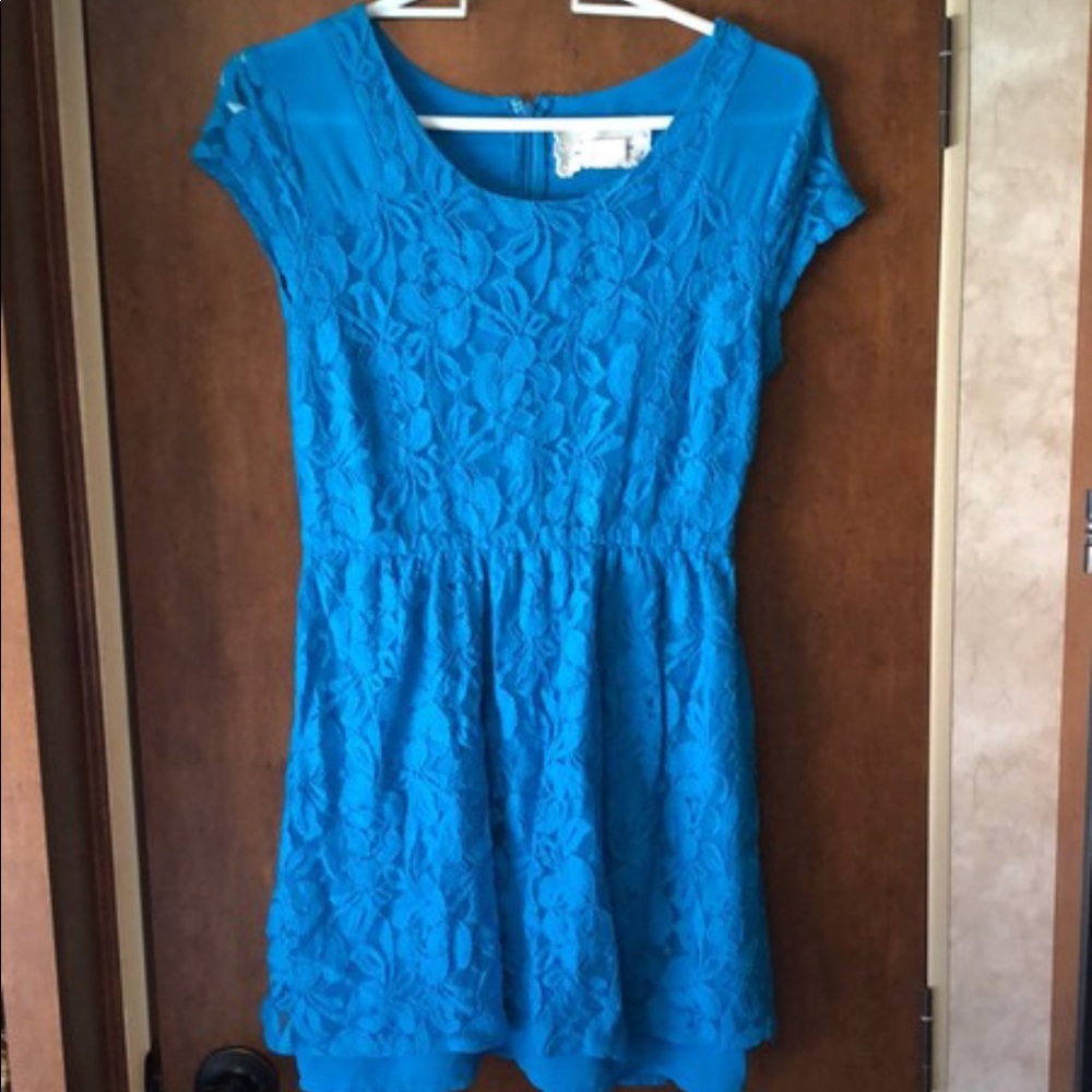 Lace dress!